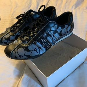 Like new Coach shoes!
